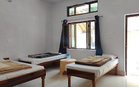 Hotel Pine Netala